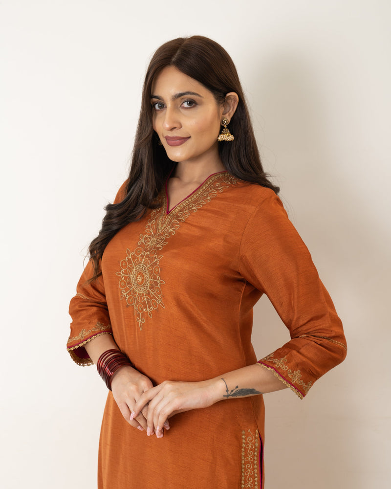 Kshipra - Orange silk kurta set